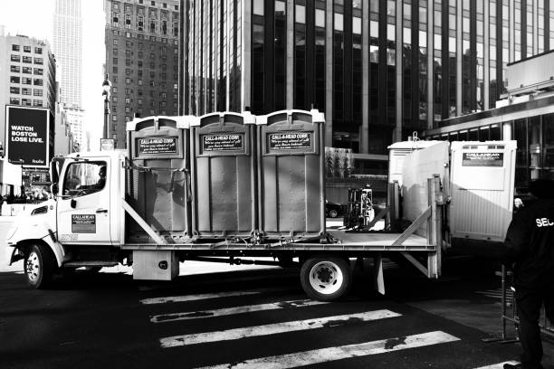 Best Portable toilet rental cost  in Knoxville, TN